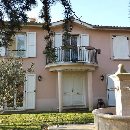 L'Ecrin De Vert Saint-Alban-du-Rhône Habitación foto